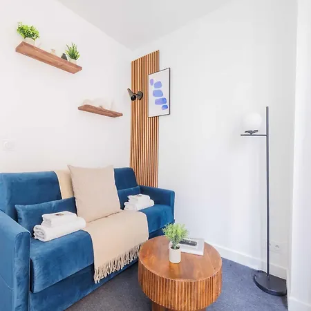 Charming For 2 People - Mobility Lease * Parijs